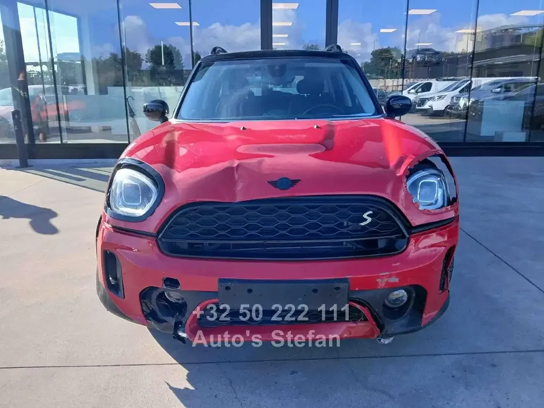 MINI Cooper SE Countryman - Thumbnail 2