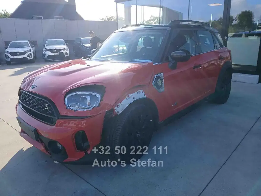MINI Cooper SE Countryman - Thumbnail 3