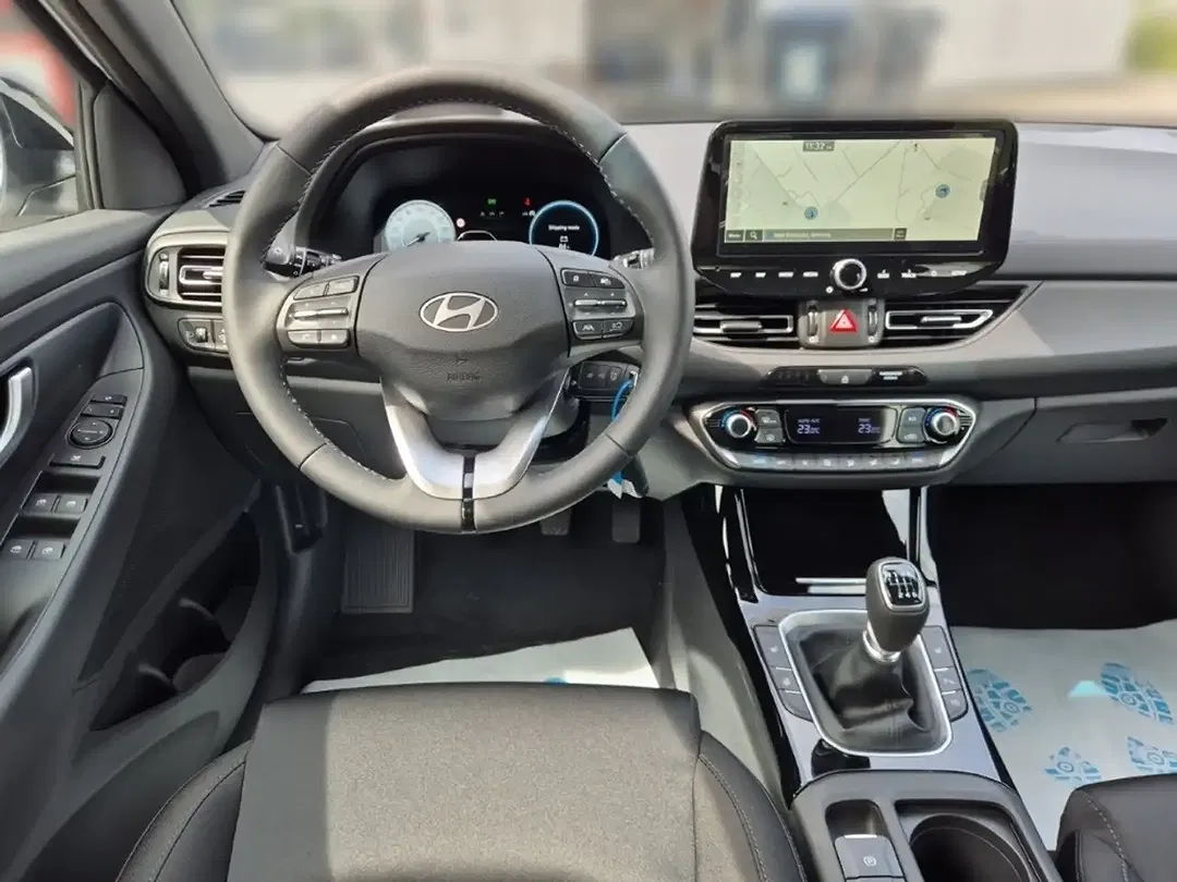 Hyundai i30 - Thumbnail 12