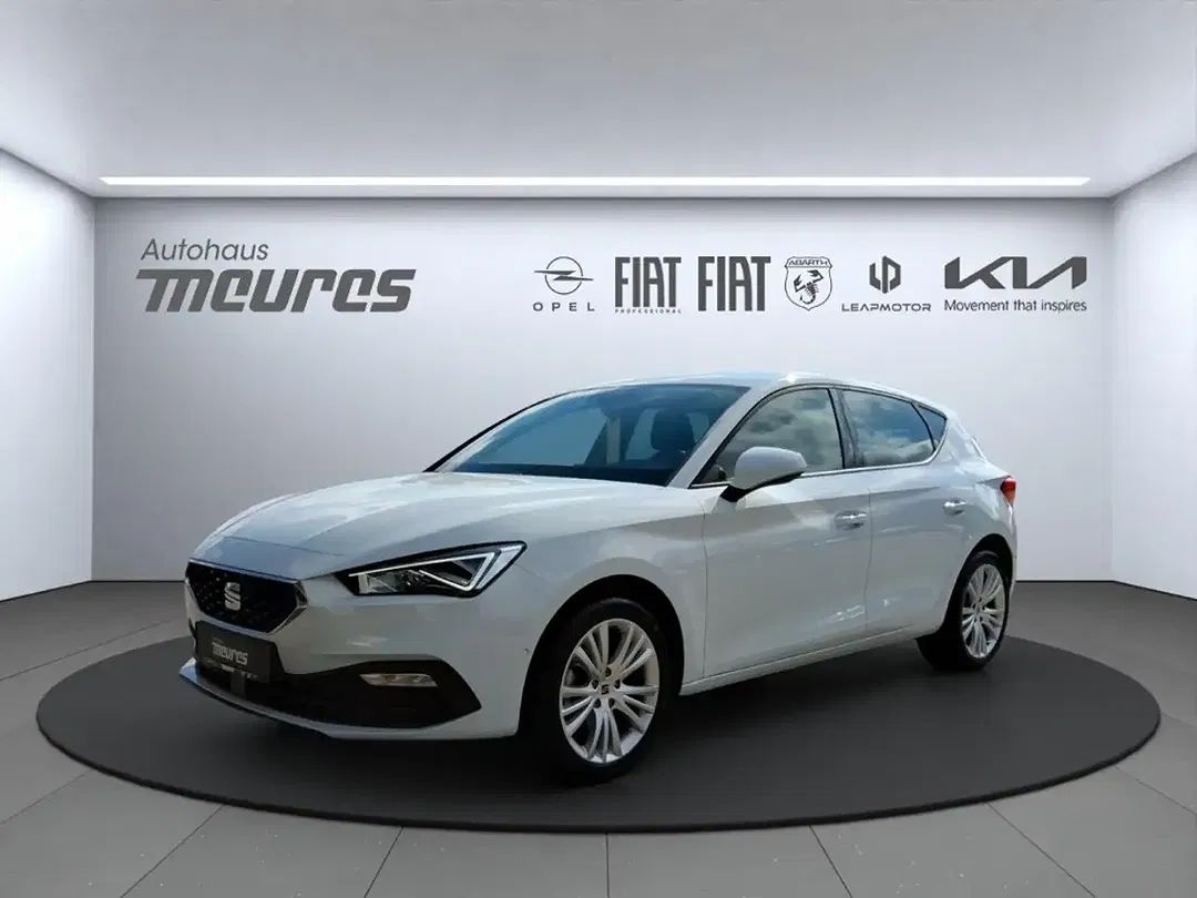 SEAT Leon - Thumbnail 1