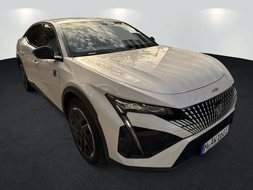 Peugeot 408 - Thumbnail 3