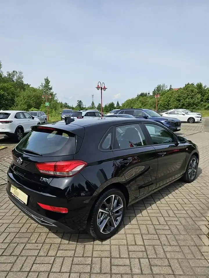 Hyundai i30 - Thumbnail 13