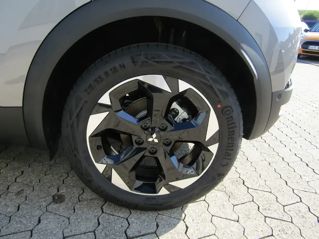 Mitsubishi ASX - Thumbnail 14
