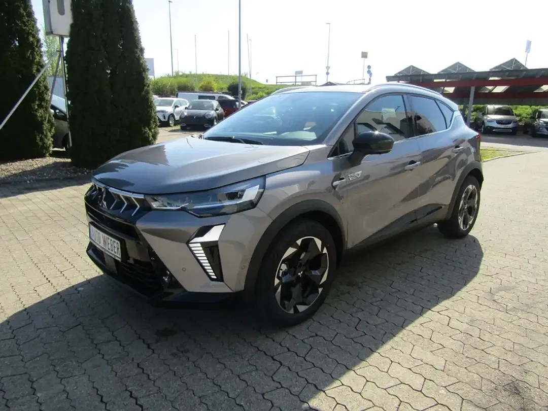 Mitsubishi ASX - Thumbnail 2