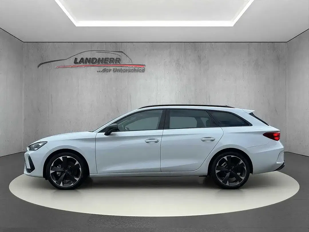 CUPRA Leon - Thumbnail 2
