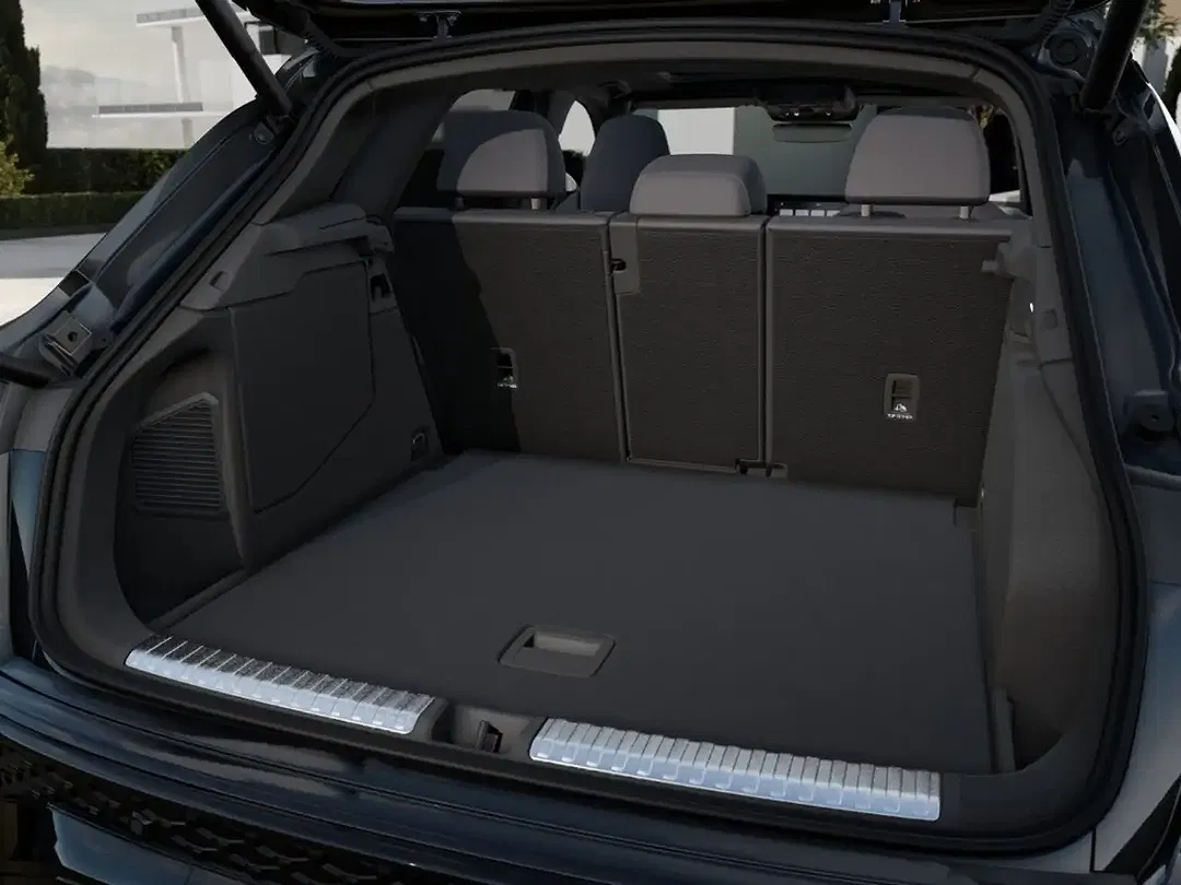 Audi Q3 - Thumbnail 12