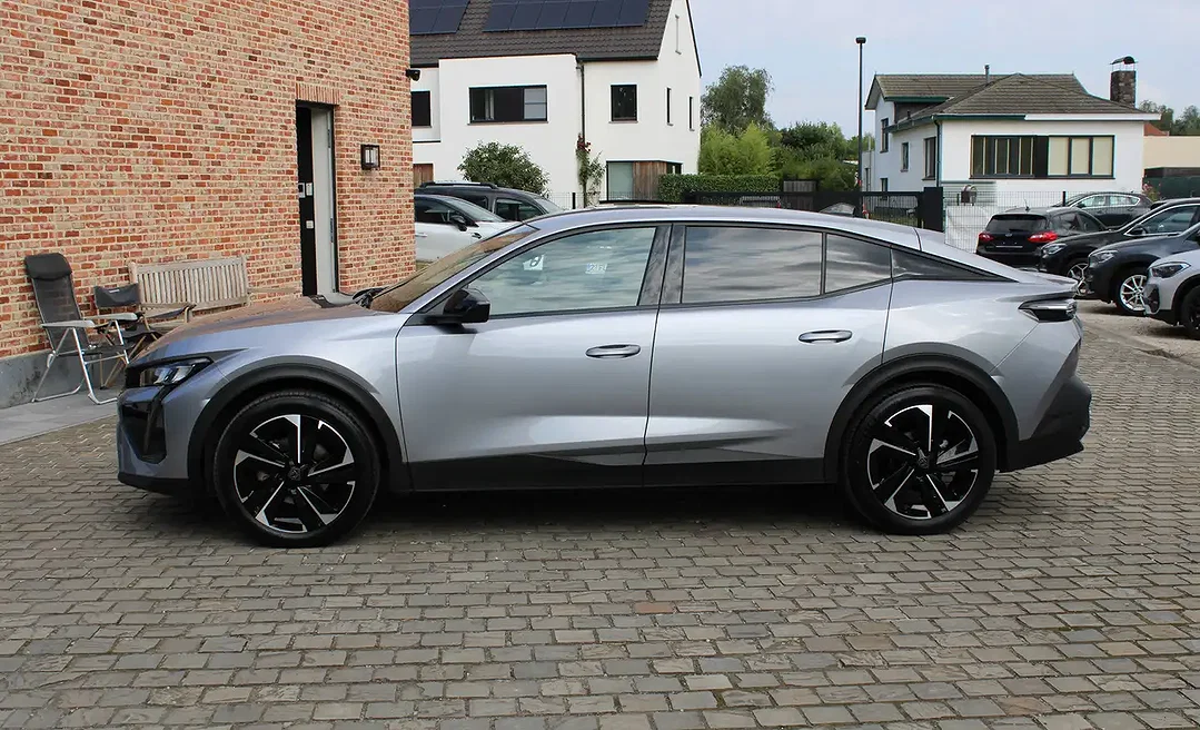 Peugeot 408 - Afbeelding 1