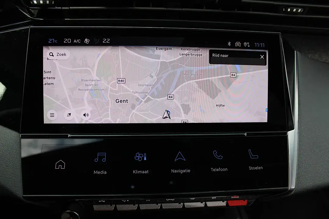 Peugeot 408 - Thumbnail 10