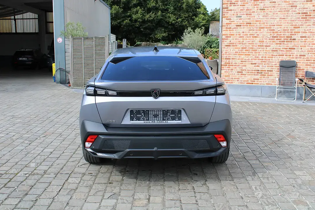 Peugeot 408 - Thumbnail 4