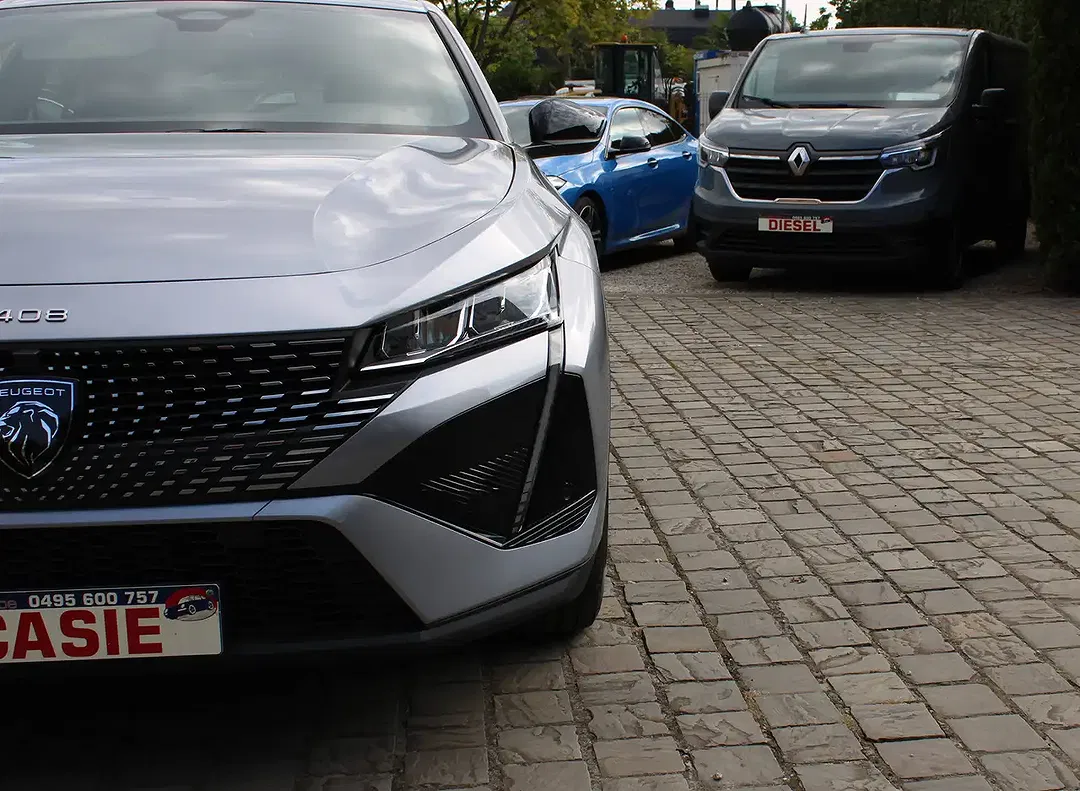 Peugeot 408 - Thumbnail 9