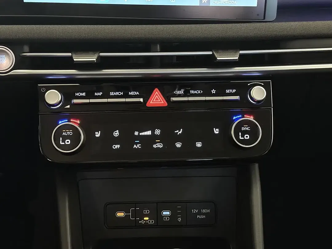 Hyundai TUCSON - Thumbnail 12