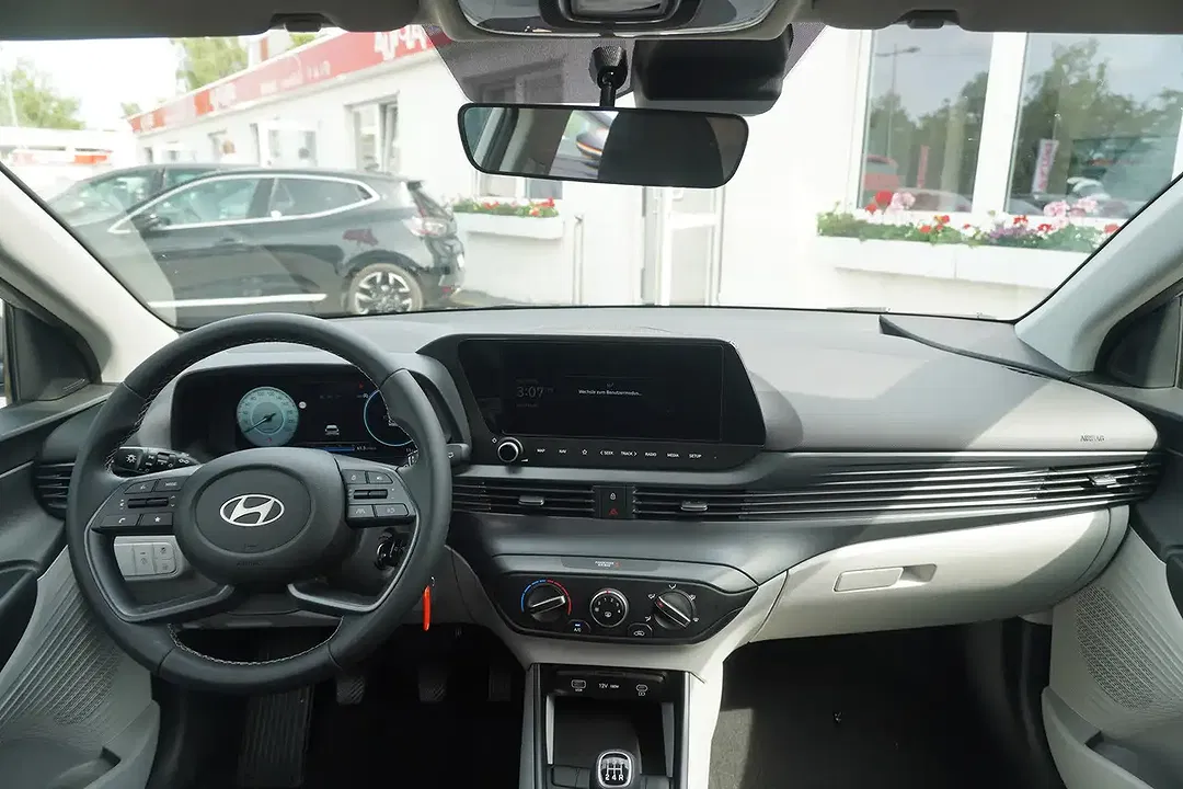 Hyundai i20 - Thumbnail 11