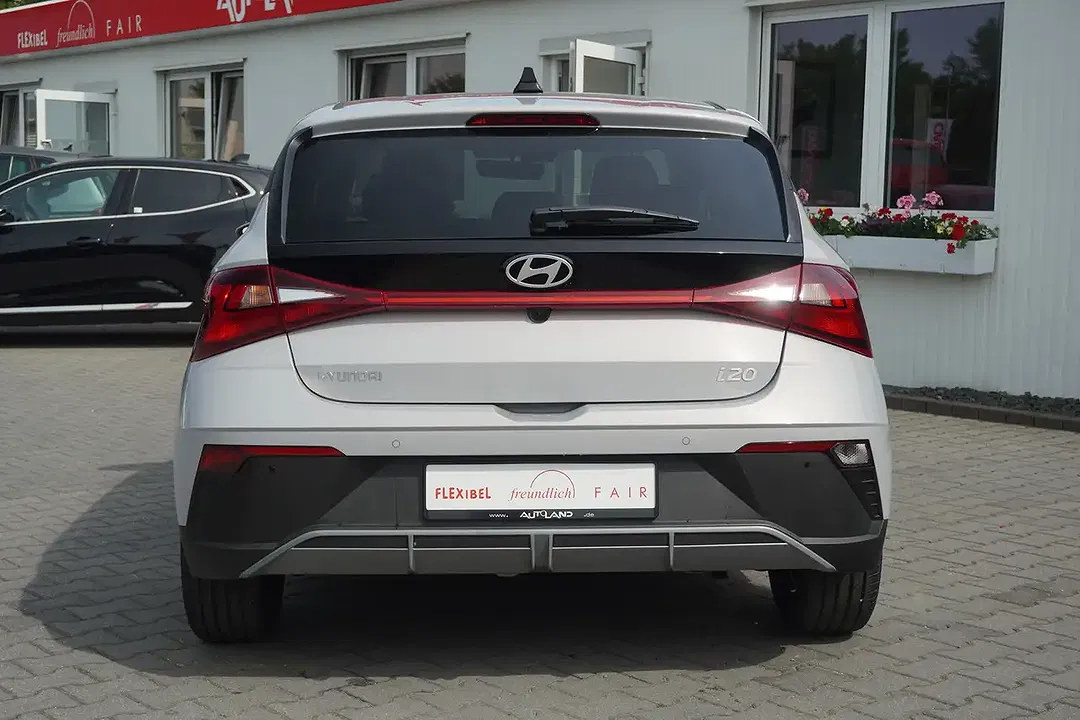 Hyundai i20 - Thumbnail 4