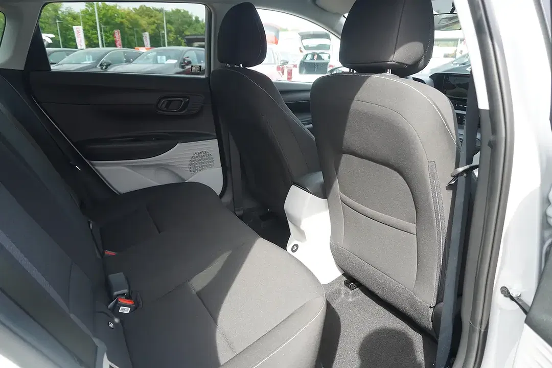 Hyundai i20 - Thumbnail 8