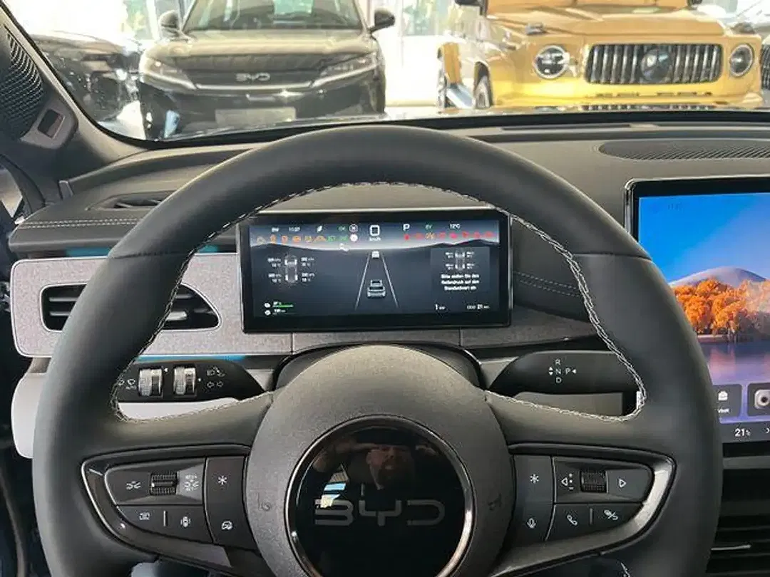 BYD Seal 6 - Thumbnail 7