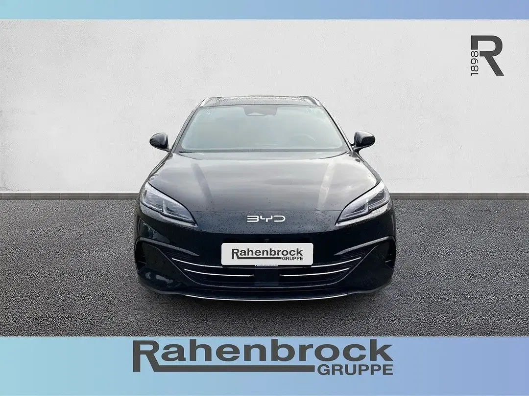 BYD Seal 6 - Thumbnail 2