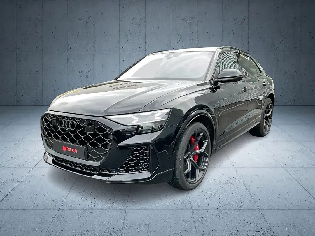 Audi RS Q8 - Thumbnail 2
