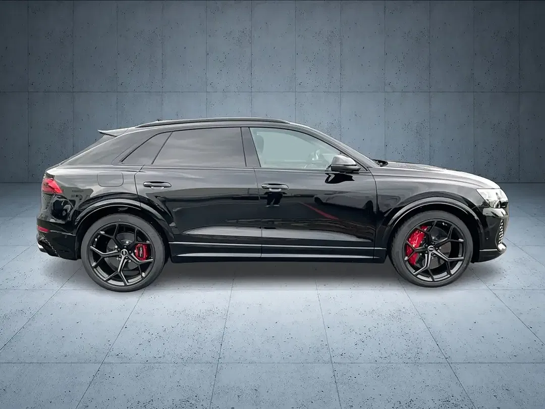 Audi RS Q8 - Thumbnail 7