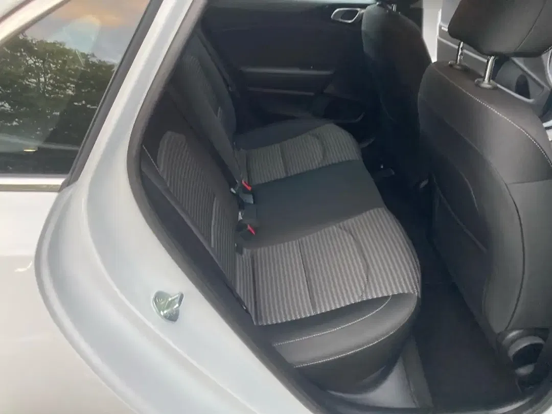 Kia Ceed / cee'd - Thumbnail 13