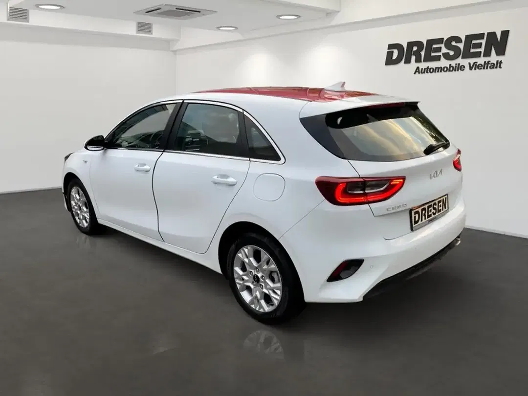 Kia Ceed / cee'd - Thumbnail 4