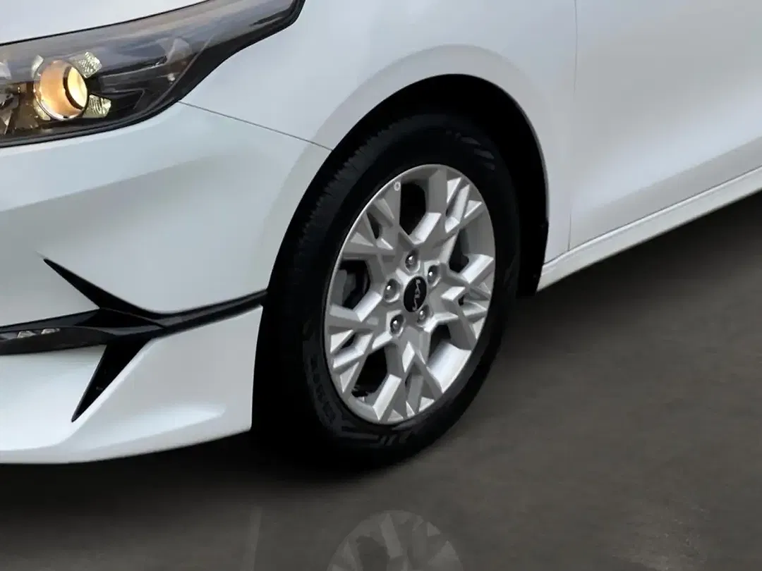 Kia Ceed / cee'd - Thumbnail 6