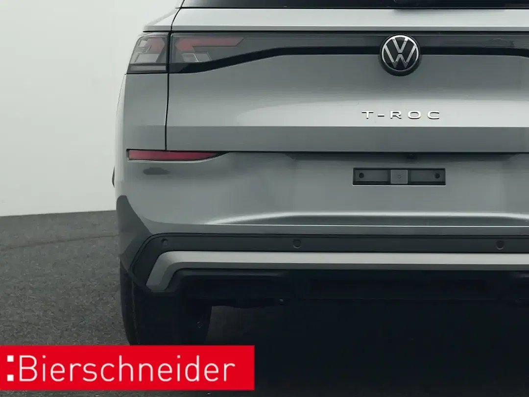 Volkswagen T-Roc - Thumbnail 22