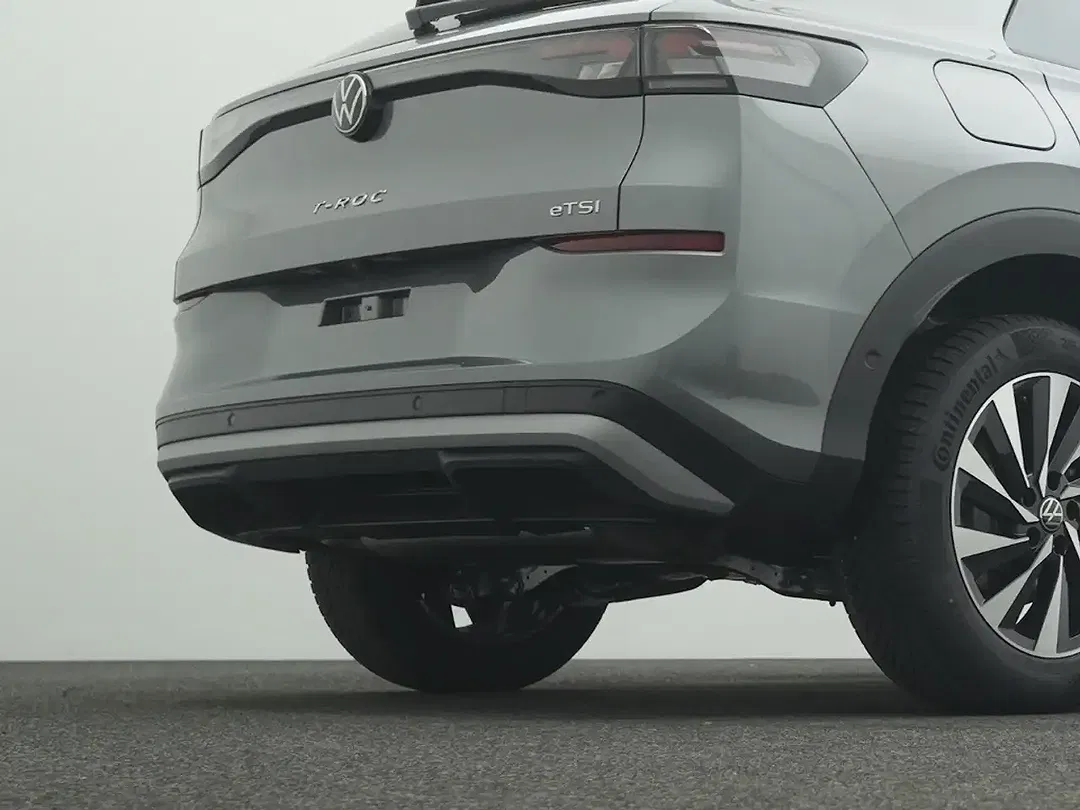 Volkswagen T-Roc - Thumbnail 25