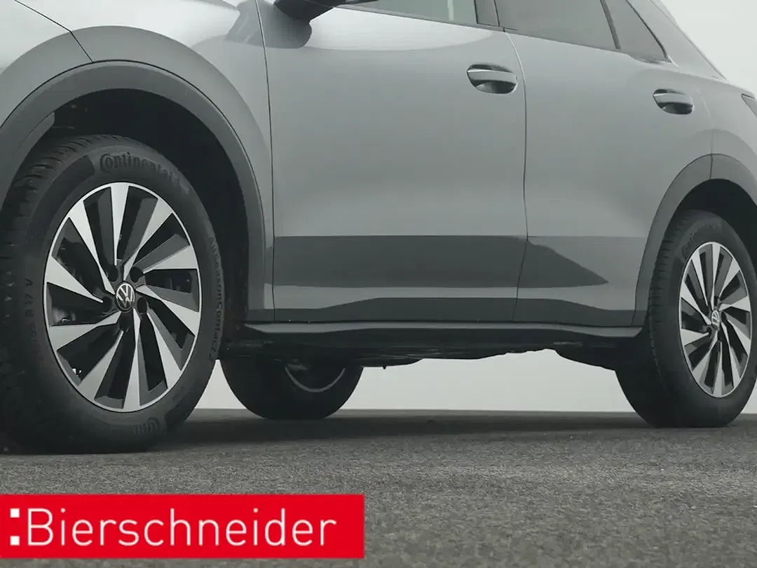 Volkswagen T-Roc - Thumbnail 33