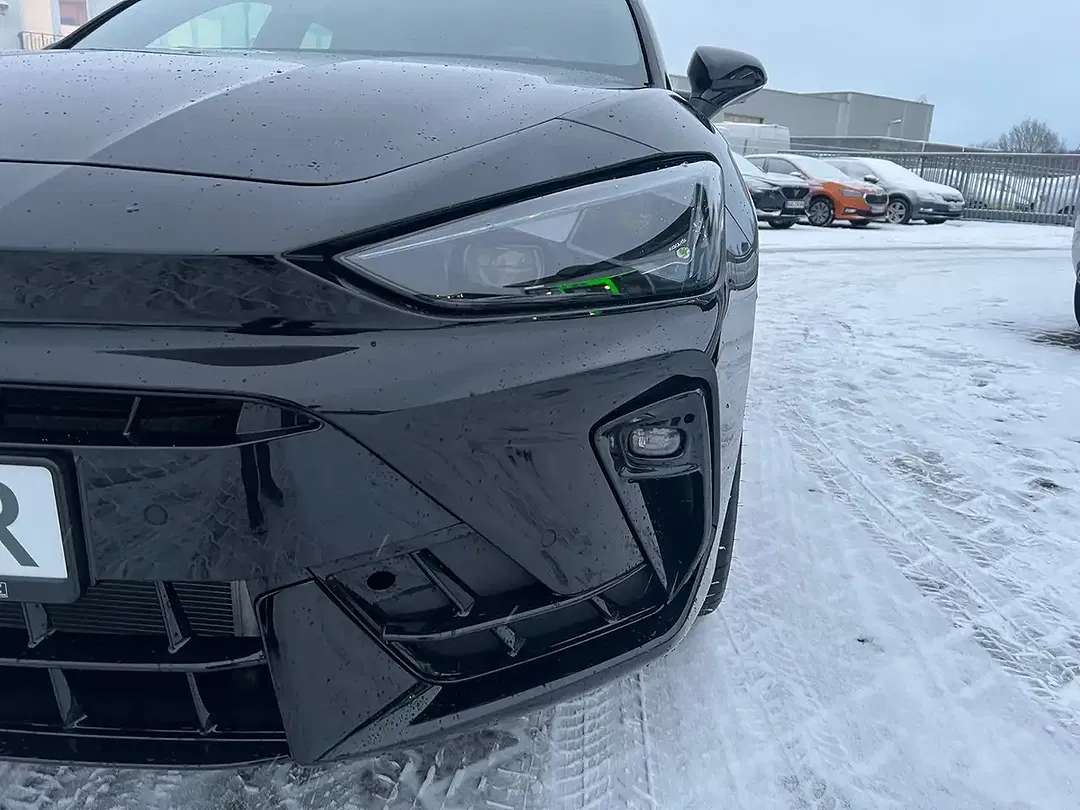 CUPRA Leon - Thumbnail 4