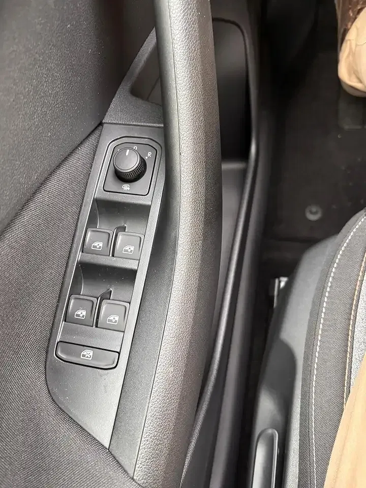 Skoda Kamiq - Thumbnail 15