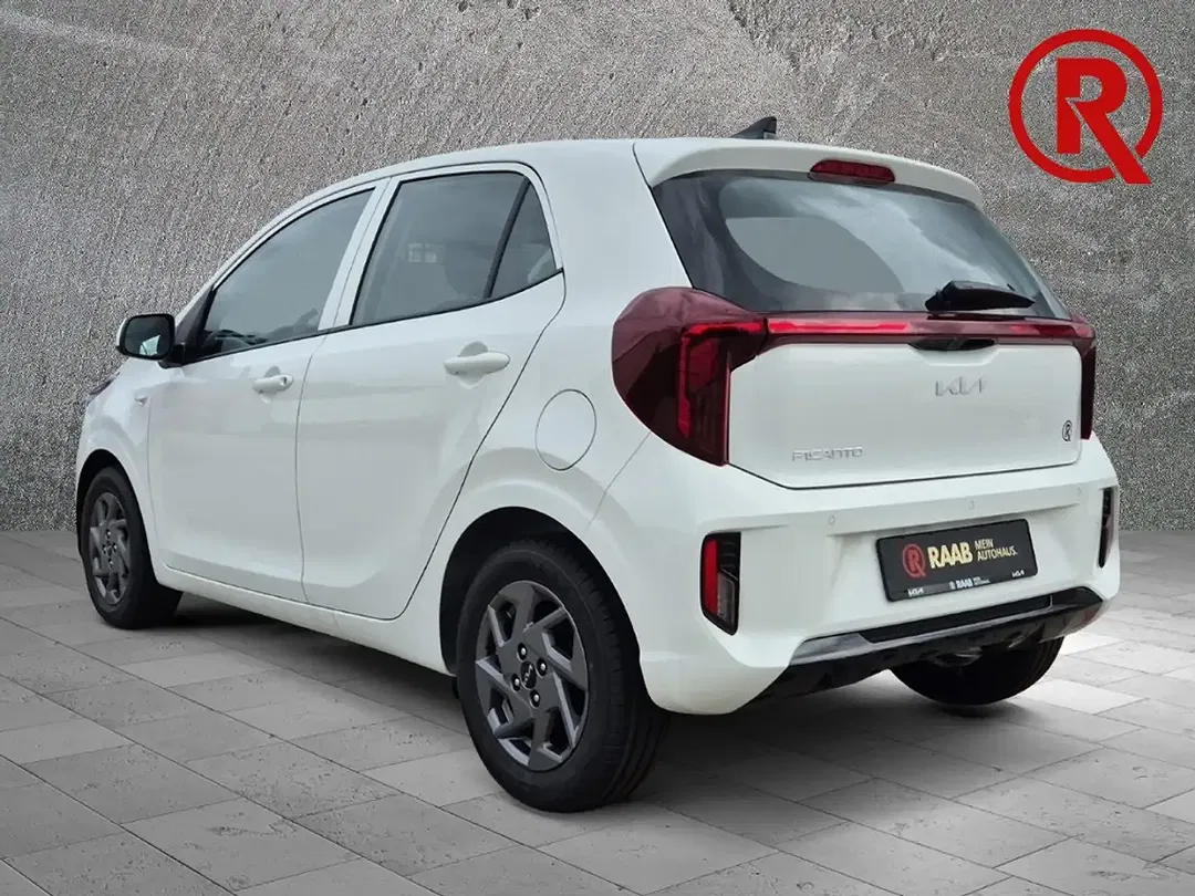 Kia Picanto - Thumbnail 4