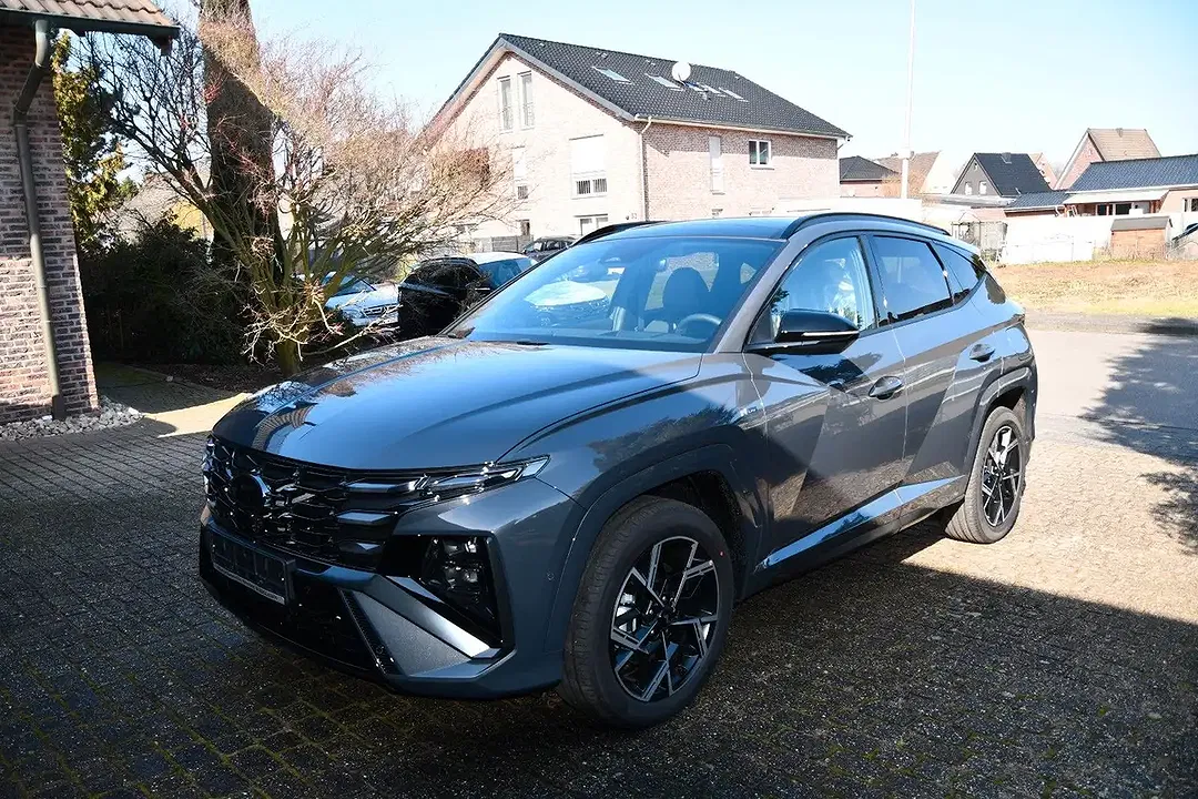 Hyundai TUCSON - Thumbnail 4