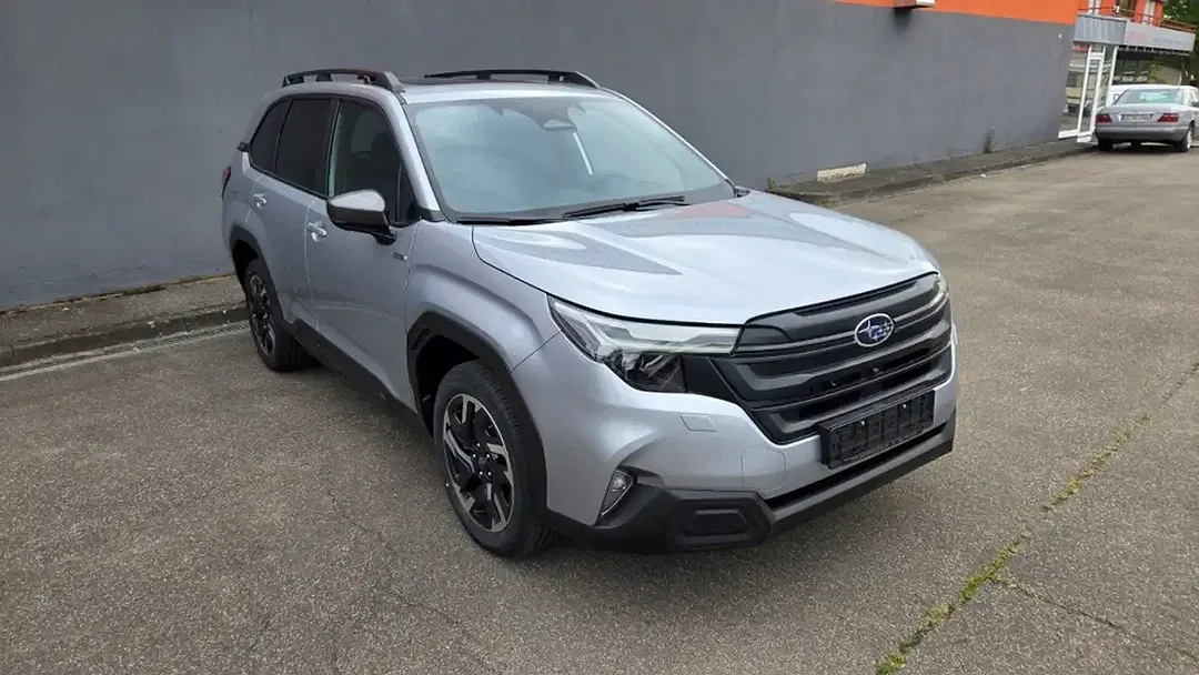 Subaru Forester - Thumbnail 2