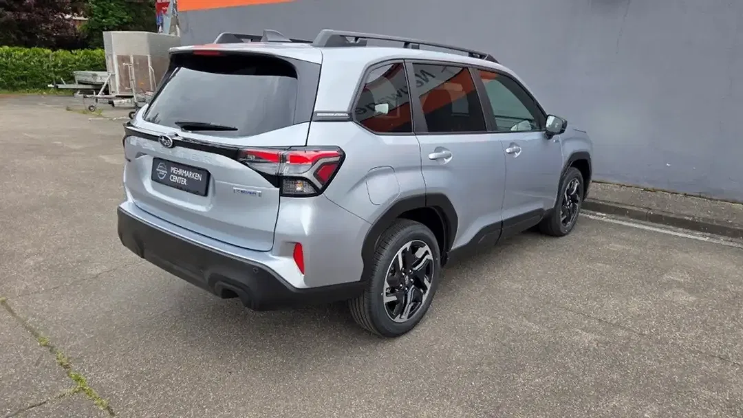 Subaru Forester - Thumbnail 4