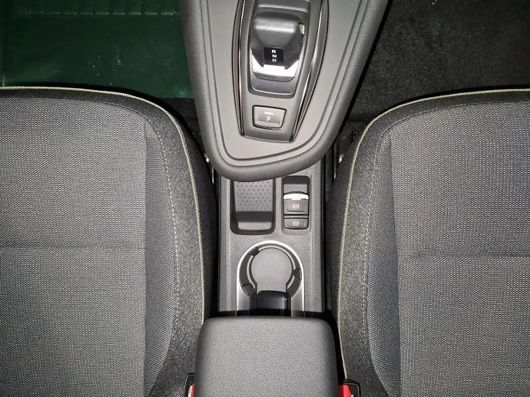 Mitsubishi ASX - Thumbnail 13