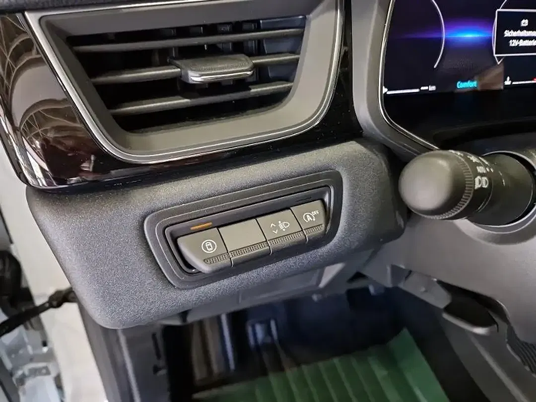 Mitsubishi ASX - Thumbnail 14