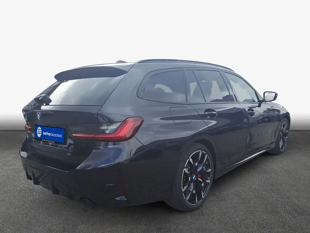 BMW 320 - Thumbnail 2