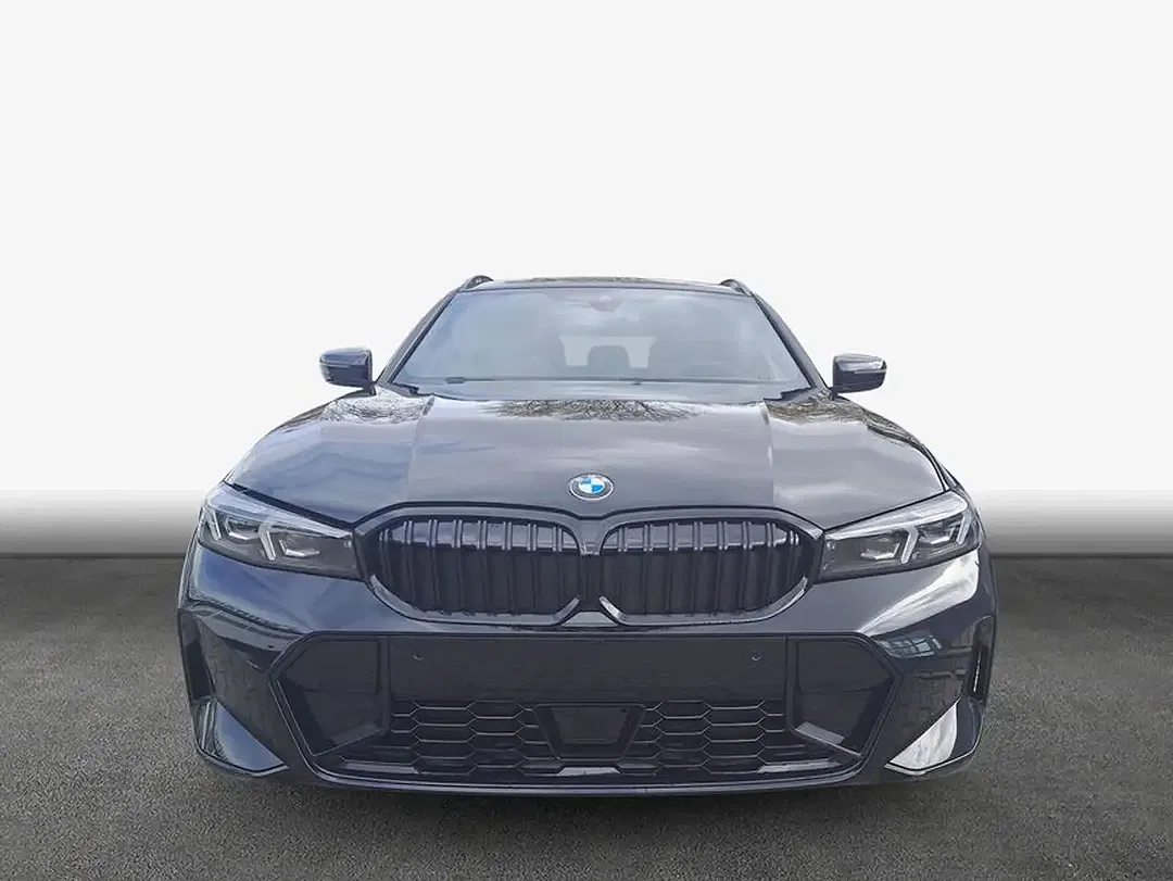BMW 320 - Thumbnail 4