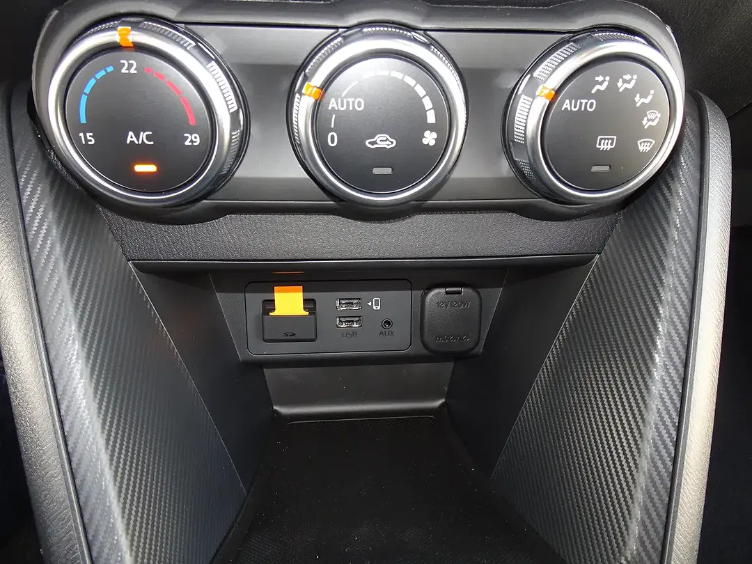 Mazda 2 - Thumbnail 15