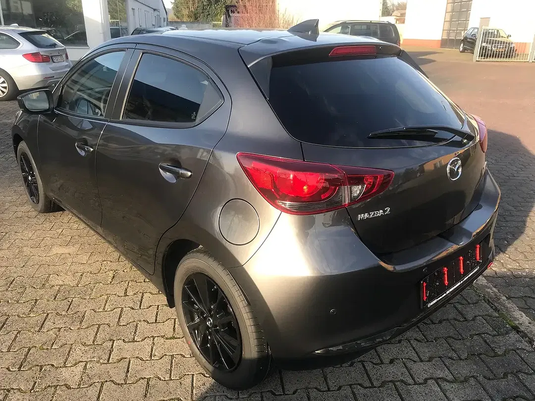 Mazda 2 - Thumbnail 4