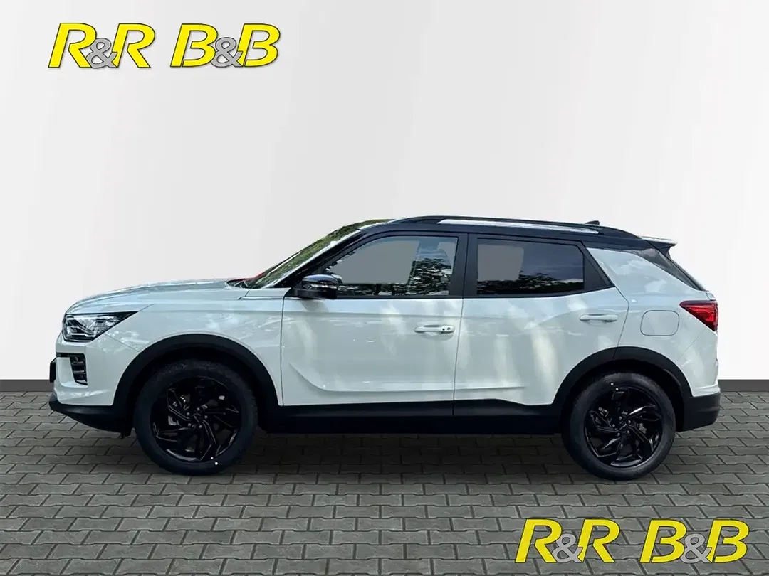 KGM Korando - Thumbnail 2