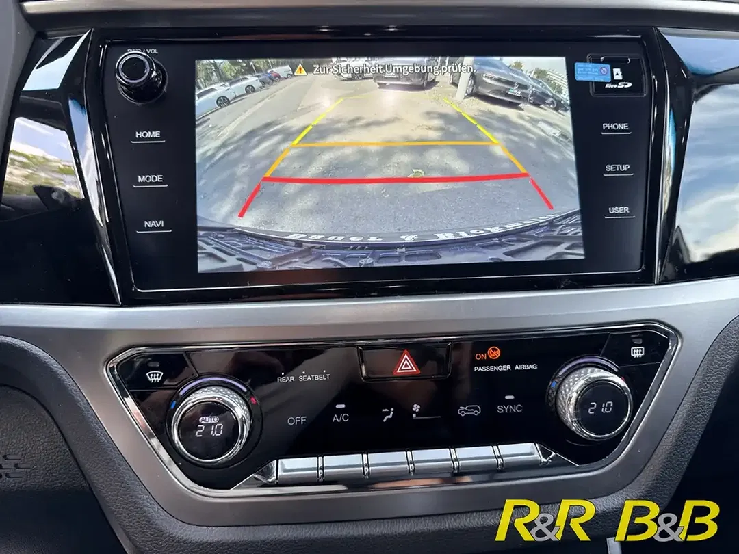 KGM Korando - Thumbnail 8