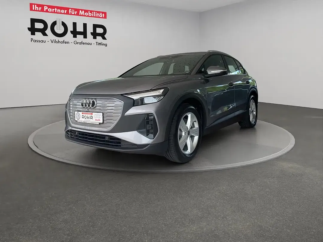 Audi Q4 e-tron - Thumbnail 1