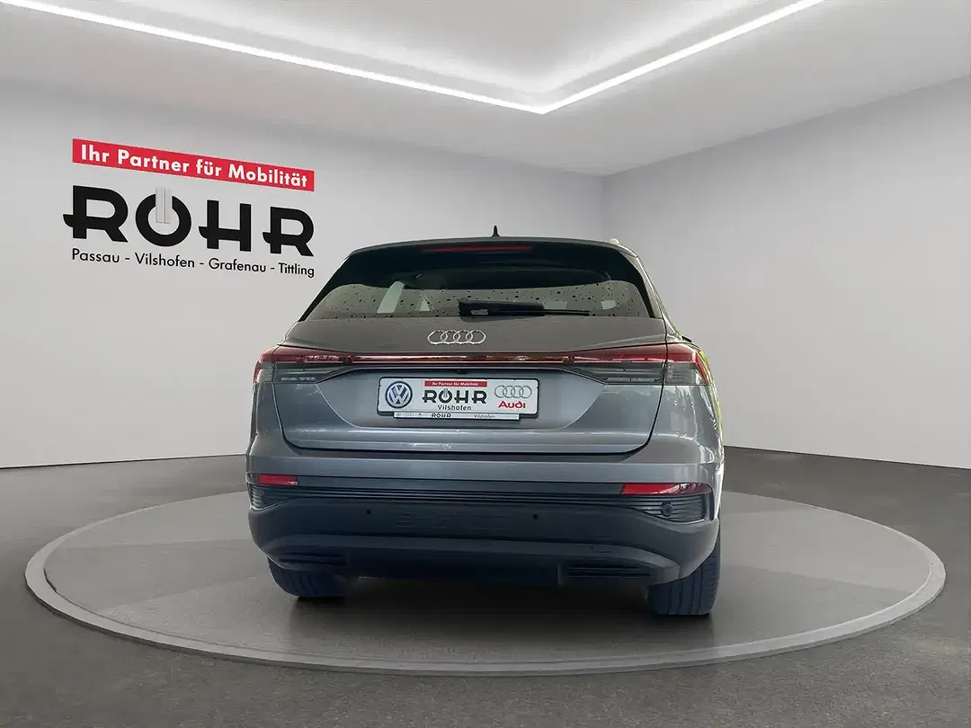 Audi Q4 e-tron - Thumbnail 5