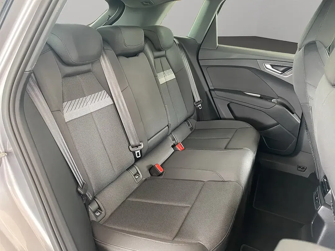 Audi Q4 e-tron - Thumbnail 7