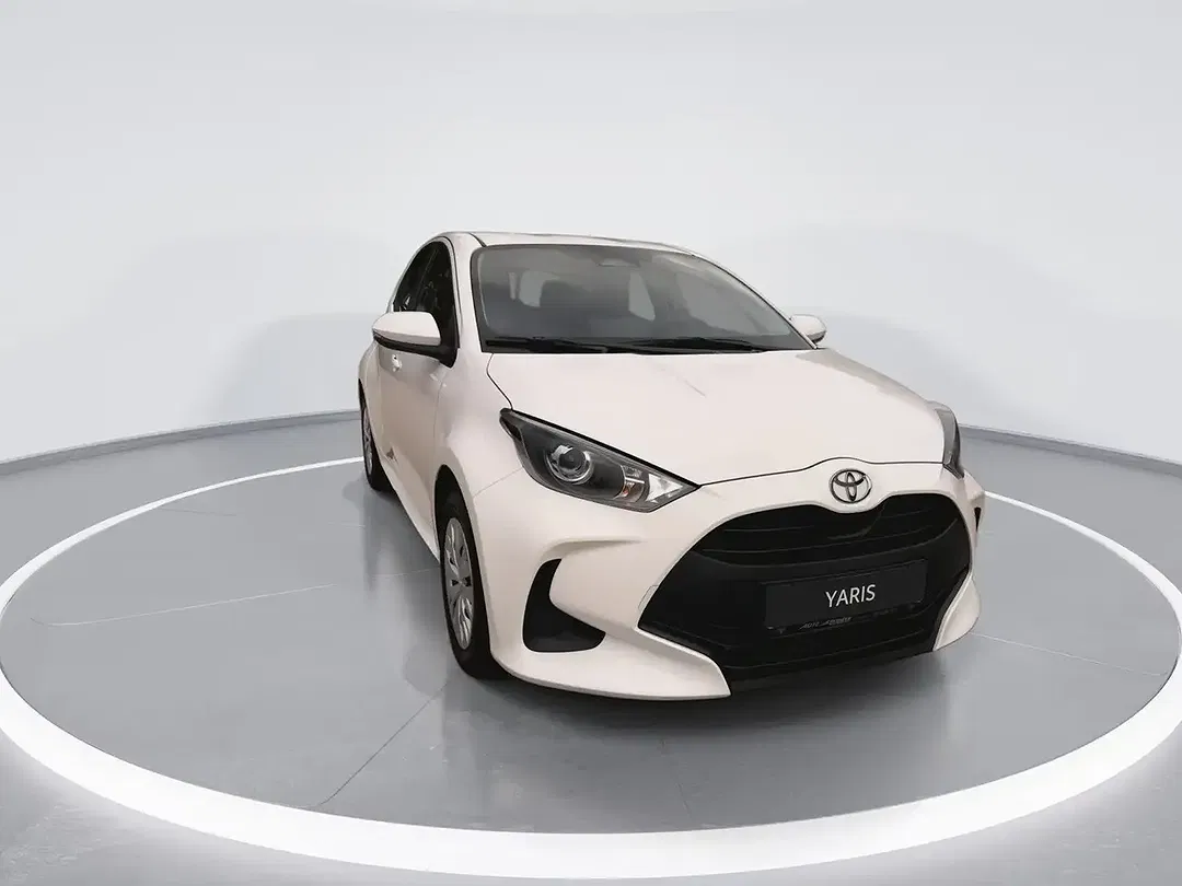 Toyota Yaris - Thumbnail 4