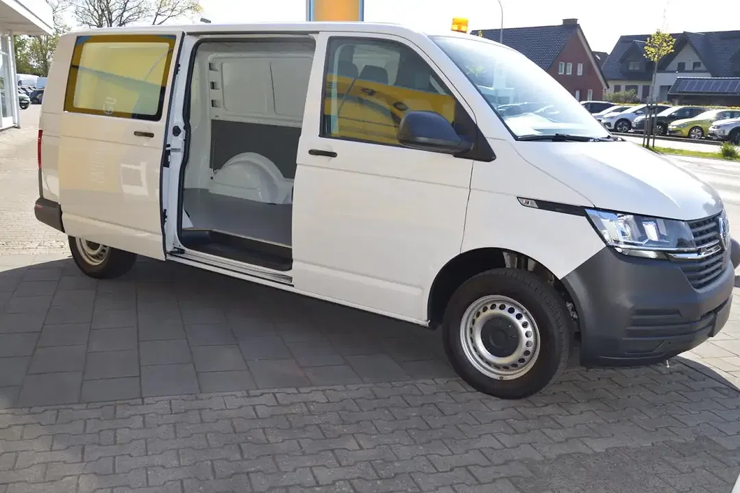 Volkswagen Transporter - Thumbnail 5