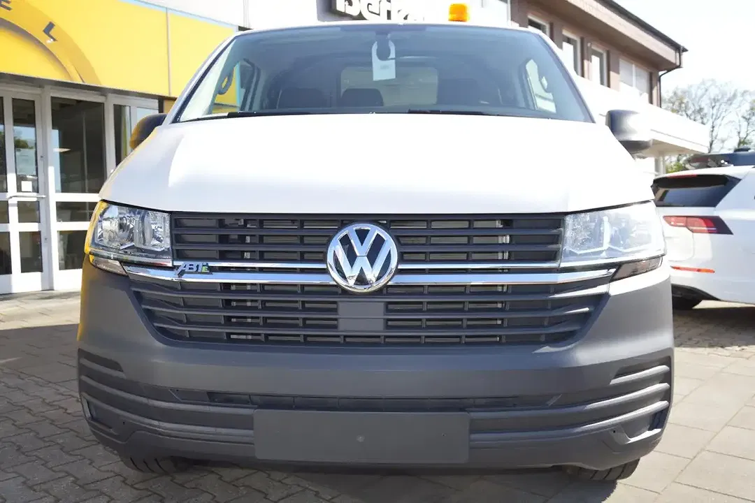 Volkswagen Transporter - Thumbnail 8