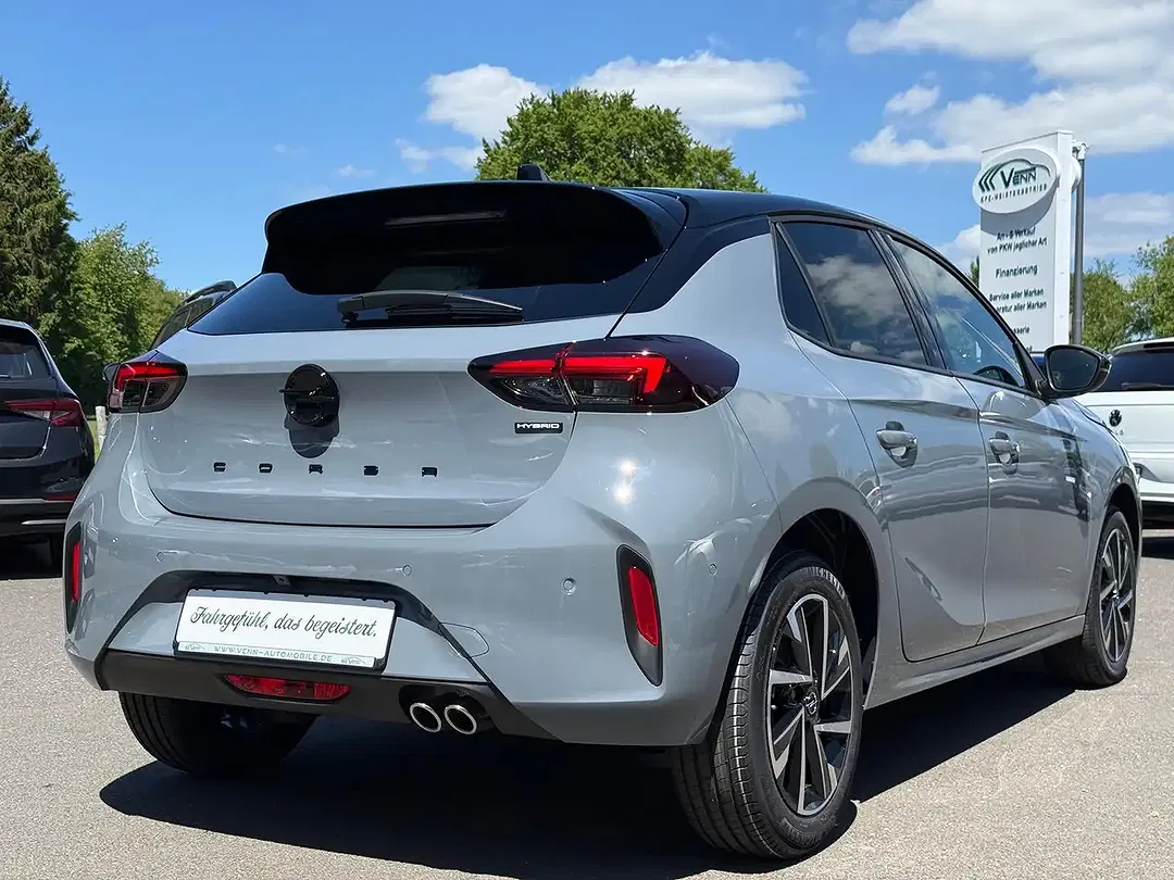 Opel Corsa - Thumbnail 5