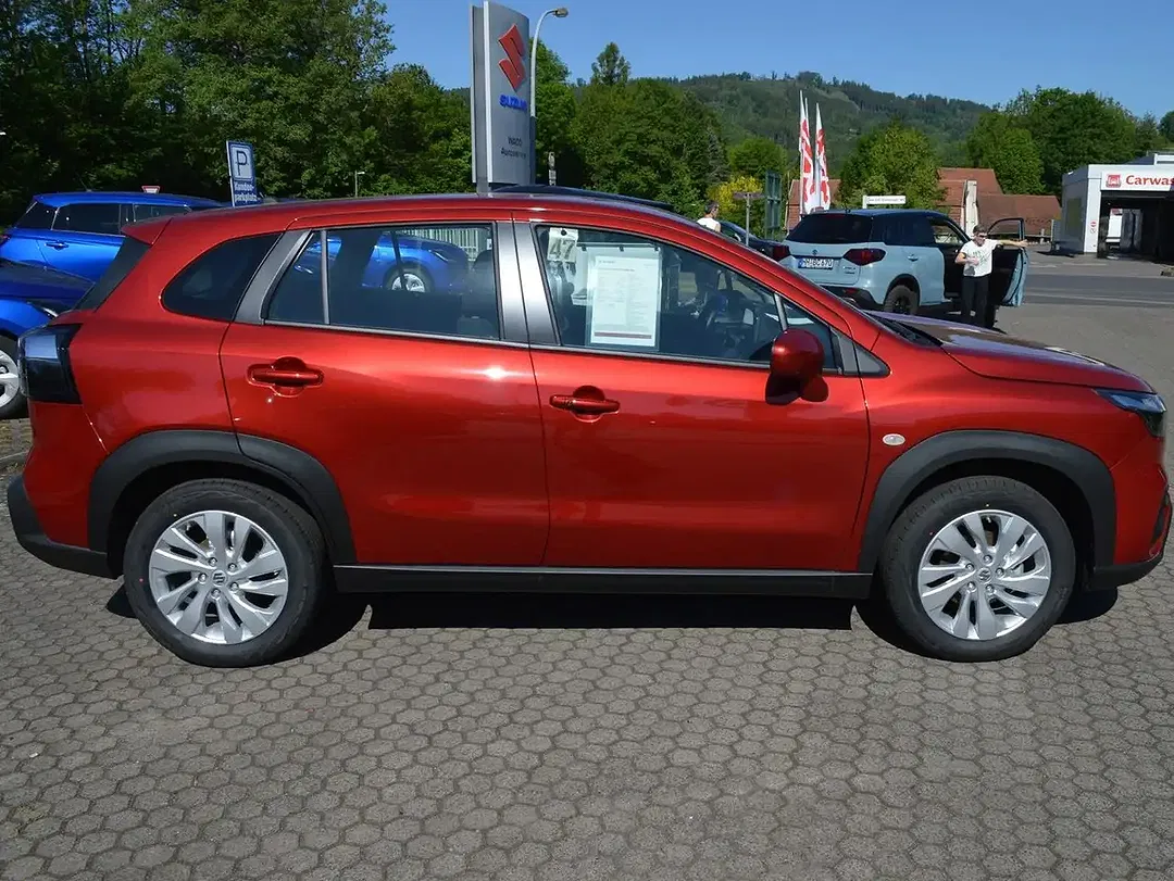 Suzuki S-Cross - Thumbnail 7